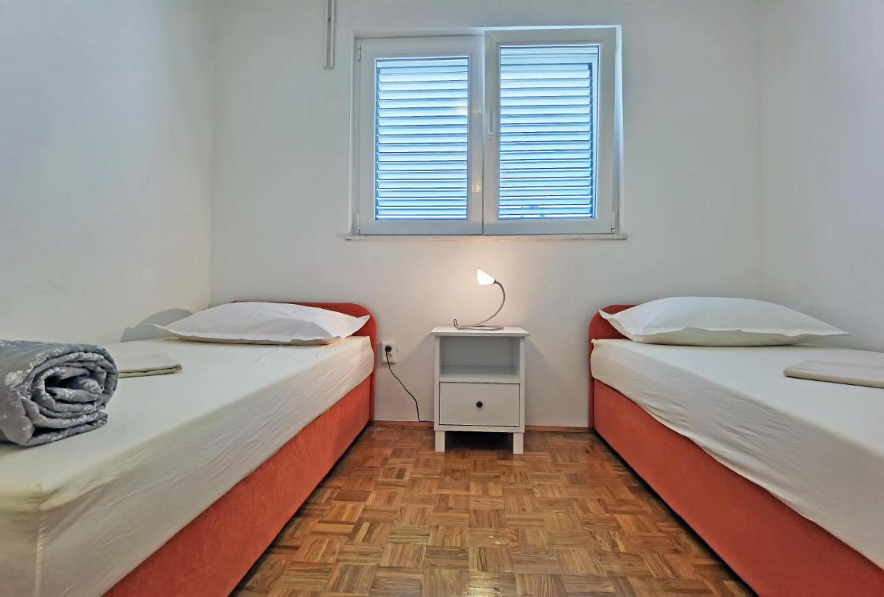 Apartman Danijela Vodice Exterior foto