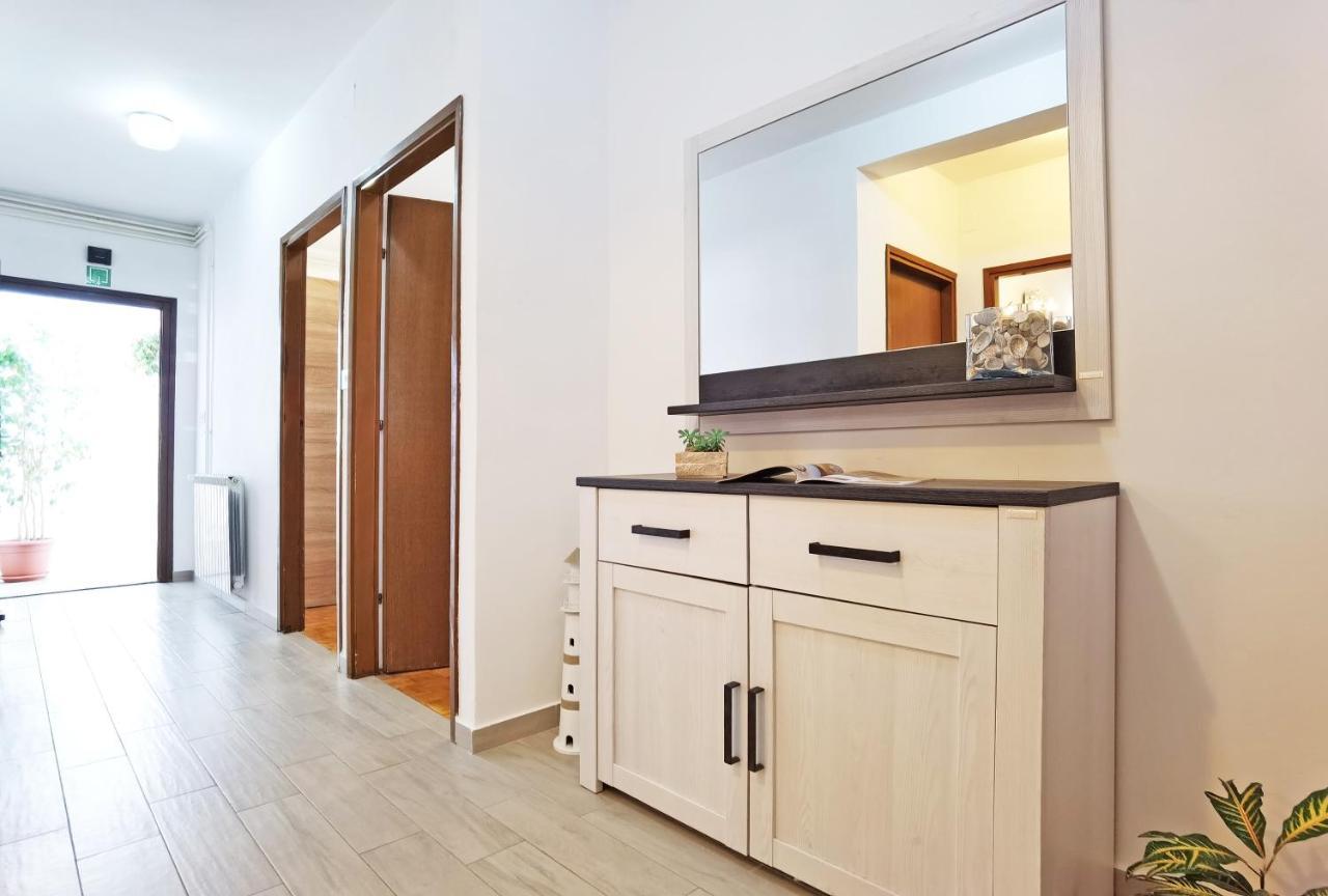 Apartman Danijela Vodice Exterior foto