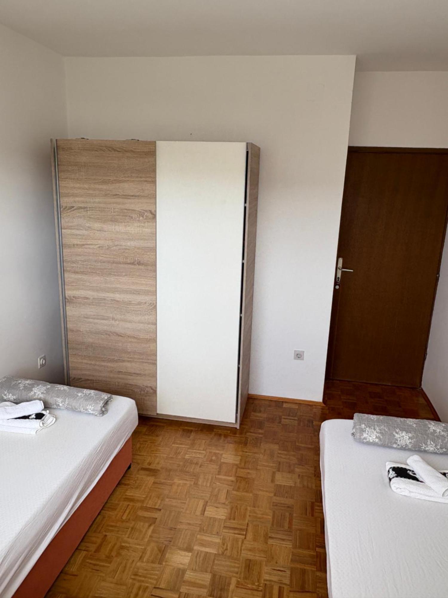 Apartman Danijela Vodice Exterior foto